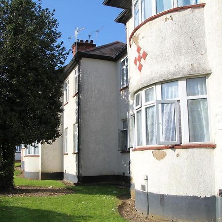 Beautiful Double Bedroom Edgware Exterior foto