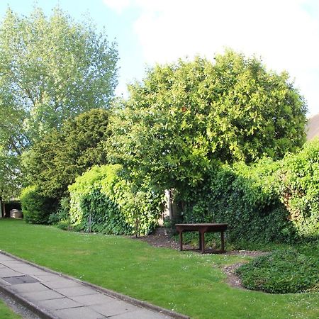 Beautiful Double Bedroom Edgware Exterior foto
