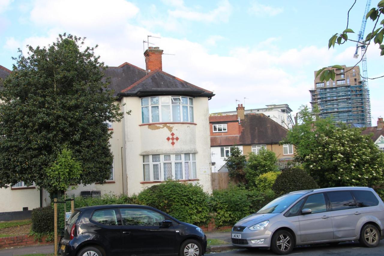Beautiful Double Bedroom Edgware Exterior foto