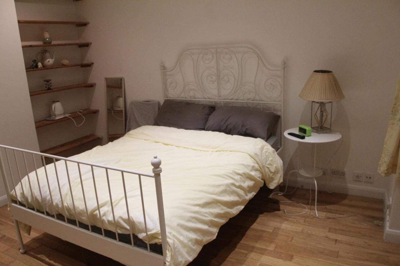 Beautiful Double Bedroom Edgware Exterior foto