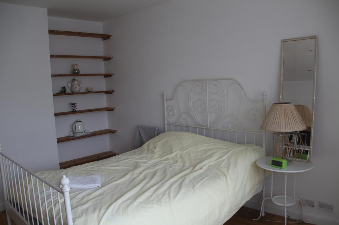 Beautiful Double Bedroom Edgware Exterior foto